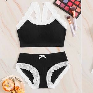 🖤🆕 Lace Trim Lingerie Set🖤